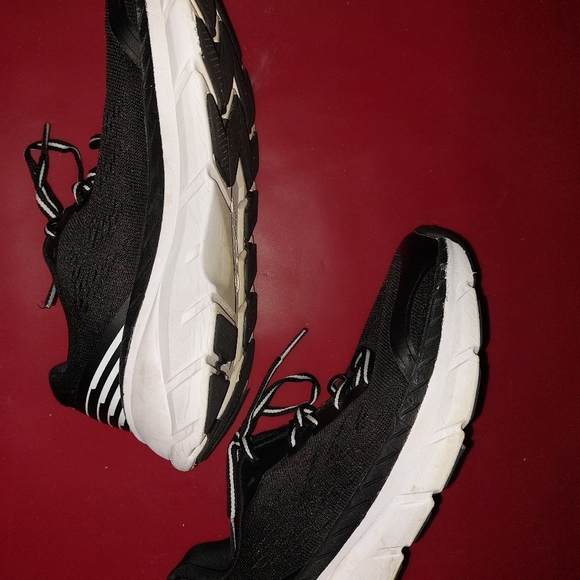 Shoes - Picture 2 of 3